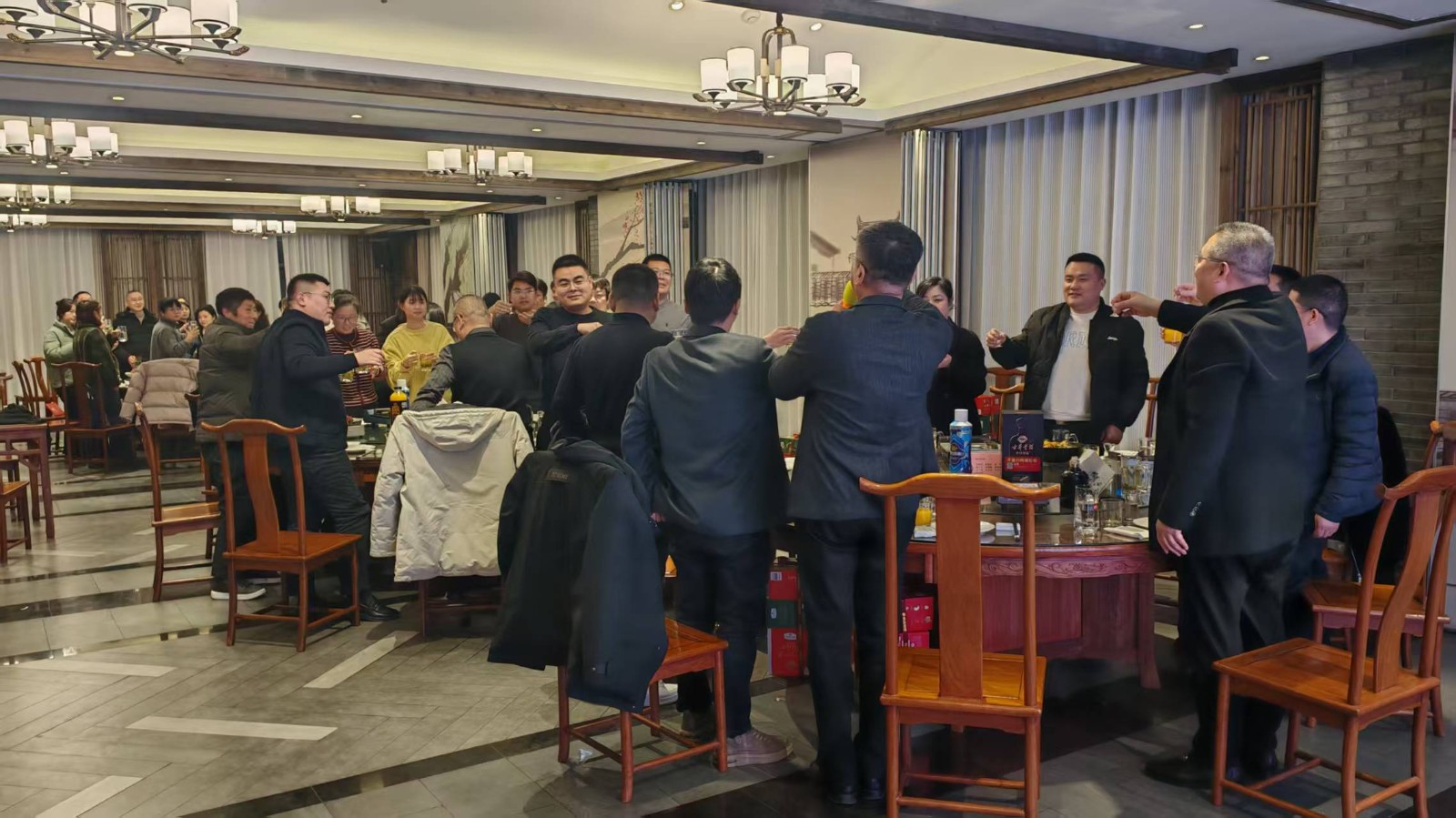 鼎力同心  鑫耀未來 ——2026年鼎鑫集團表彰迎新會圓滿落幕